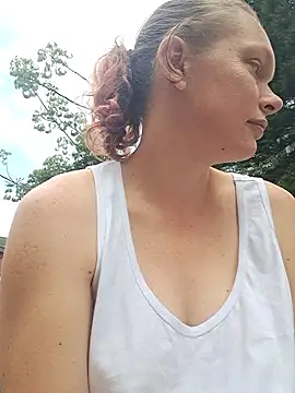 TryingWind Pertunjukan Webcam