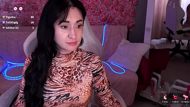 CarolinaaFoxyyyのライブXXXチャット