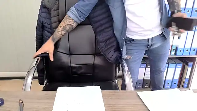 Evasionee webkamerás műsora