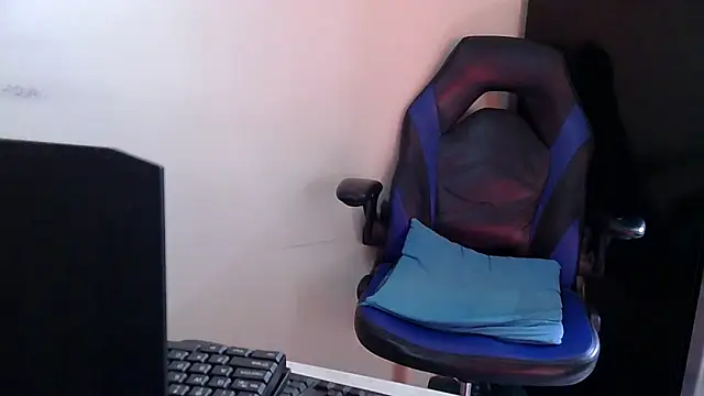 Darkkras Live XXX-Chat