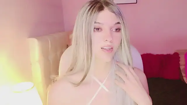 EvaEvangeline Adlı Modelin Canlı XXX Sohbeti