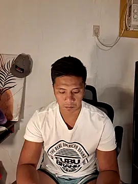 Felix_Asher Chat XXX in diretta