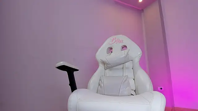 Pokazy przed kamerką – stefy_bratz