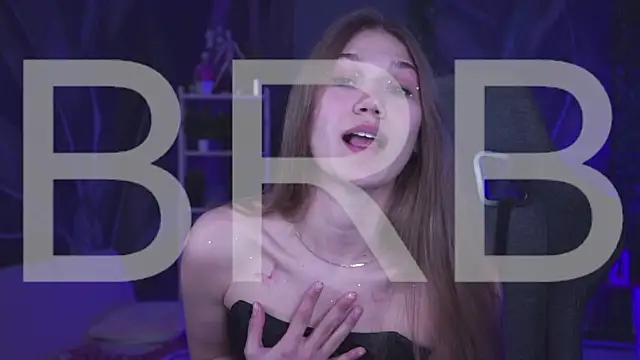 Czat XXX na żywo – Sweet_Emilya