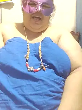 tamilthanushri's Live XXX Chat