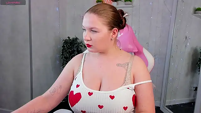 Virginia_Robinson Chat XXX in diretta