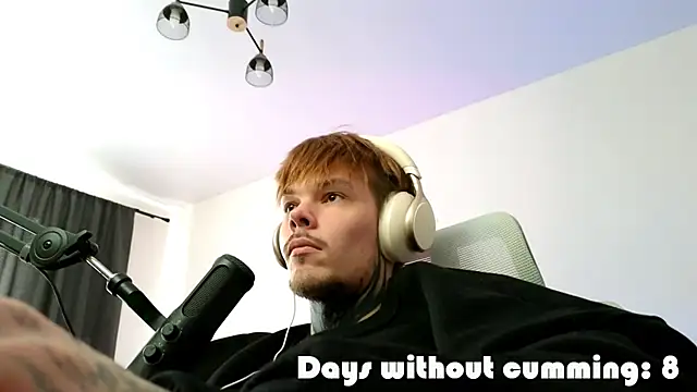 دردشة DENIS_HERE الجنسية المباشرة