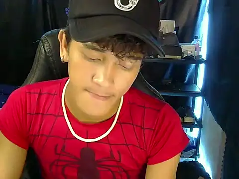 hugekenbigcock Show Webcam