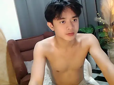 NautyBoyBrazeen_143 Adlı Modelin Web Kamerası Şovu