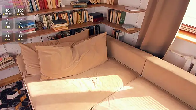 InesPiek 即時 XXX 聊天