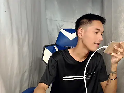 riks_tyler Webcam-Show