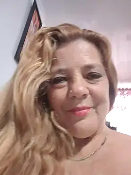 XXX chat uživo modela karlaanqui1