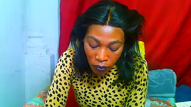 Chatroom XXX en direct de freaky_naughty