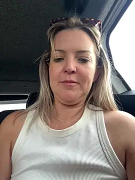 naughtyhollyxxxx Webcamshow