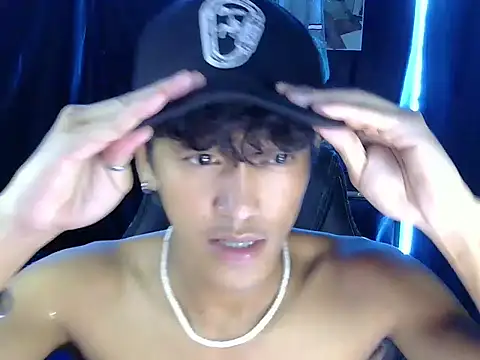 Pertunjukan Kamera Web hugekenbigcock