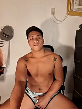 Felix_Ashern Webbikameraesitys