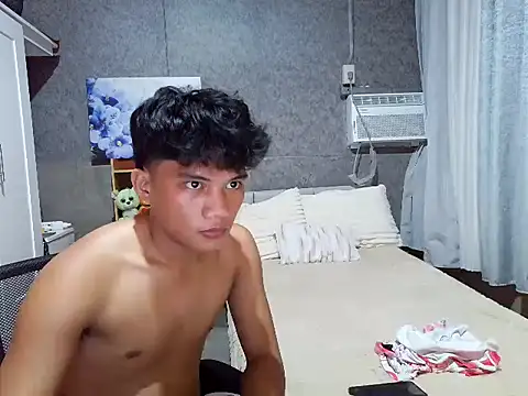 Вебкам-шоу marksurelyhard