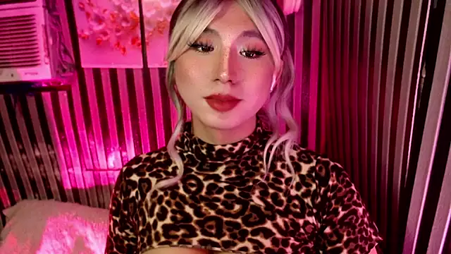 HoresCOCKLUCYn Webbikameraesitys