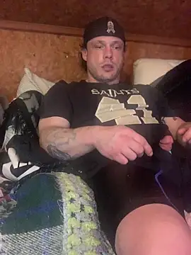 Ldnick69 Adlı Modelin Canlı XXX Sohbeti