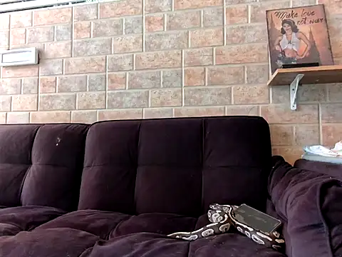 Alexis21821 Chat XXX live