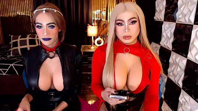 MonstrousCockDiva Adlı Modelin Web Kamerası Şovu