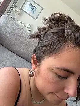 sukhakunis1のウェブカメラショー