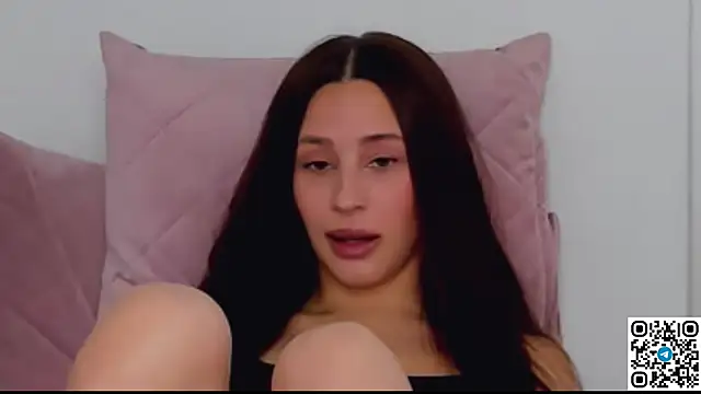 SelenaRousey live XXX chat