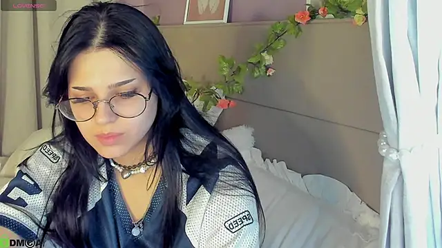 Leslie_Wholsh Adlı Modelin Canlı XXX Sohbeti