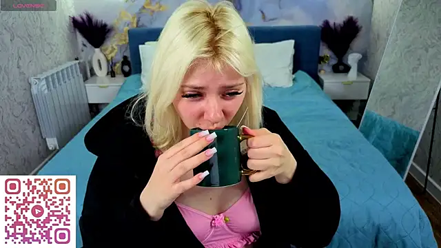 Kate_Krose Adlı Modelin Canlı XXX Sohbeti