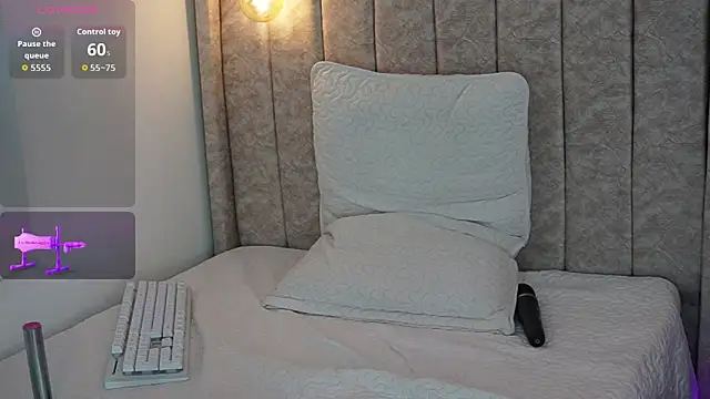 Chat +18 de Gaby_evansz ao vivo