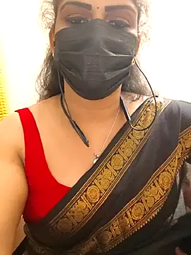 soundharya_tamil Adlı Modelin Canlı XXX Sohbeti