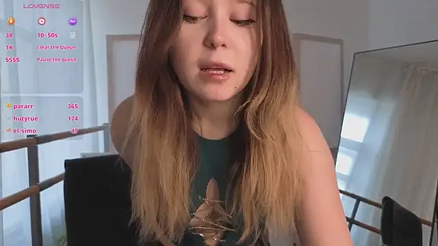 Chatroom XXX en direct de Lina_Glow