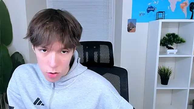 عرض كام MarkBranston