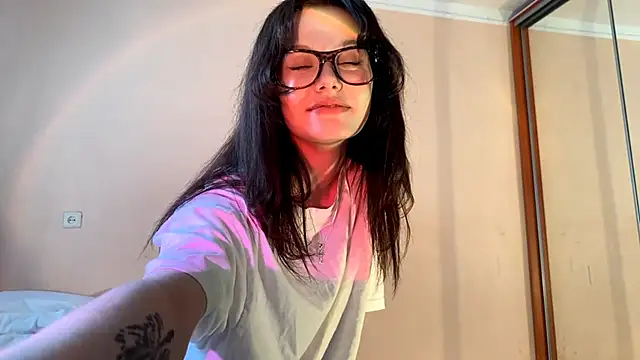 دردشة LaurenBlade الجنسية المباشرة