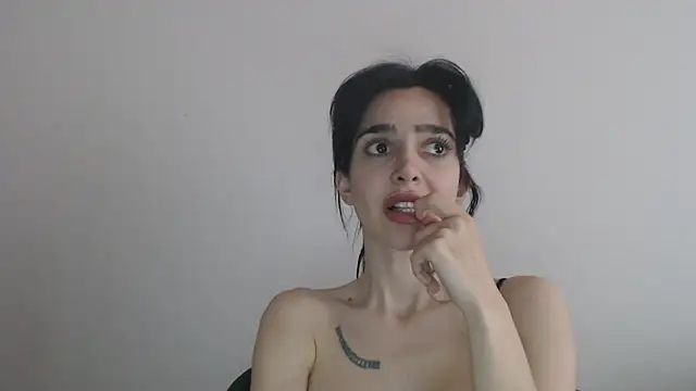 XXX chat uživo modela gglingeriee