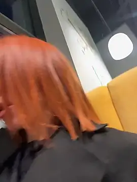 RosieSecretのライブXXXチャット