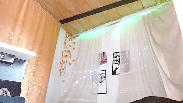 angel_bonbom Chat XXX in diretta