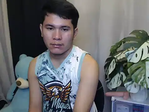 master_levi live XXX chat