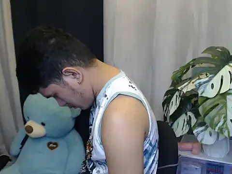 Chat XXX Live master_levi