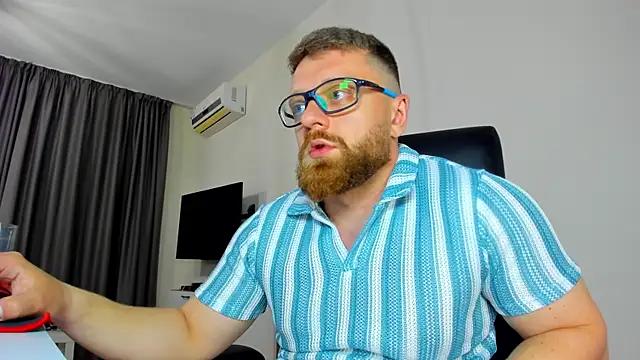 Czat XXX na żywo – Findom_guy