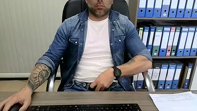 عرض كام Evasionee