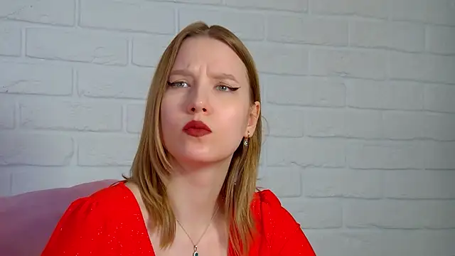 LiliLinn Chat XXX in diretta