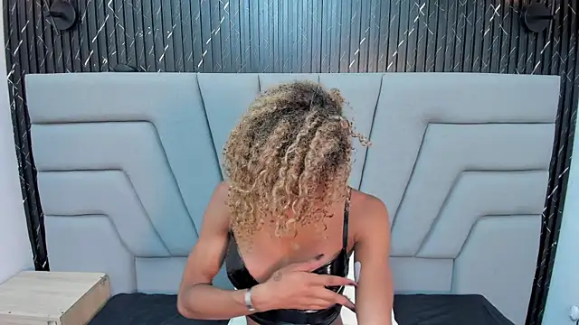 NaomiSteward's Webcam Show