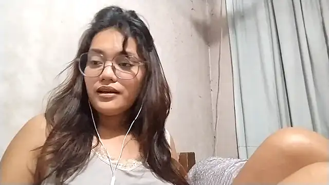 OliviaCarchi Pertunjukan Webcam