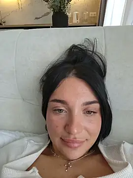 LucyHotty_ webcam show