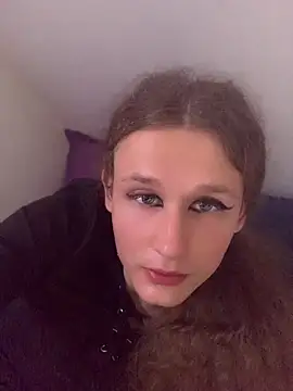 scvndi33 élő XXX-chatje