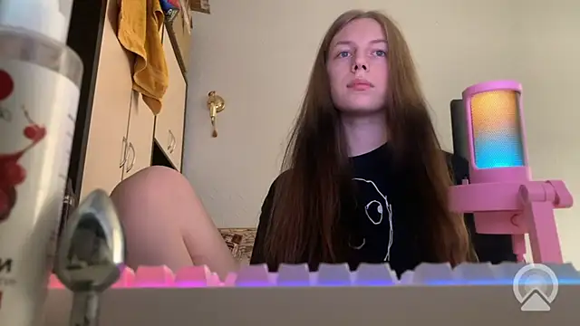 britneylovely's Live XXX Chat