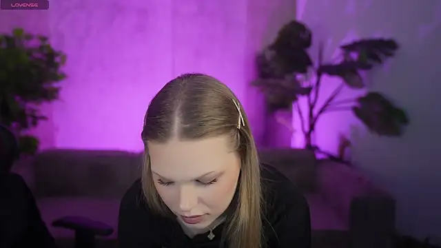 Charlotte_Dreams Webcam show