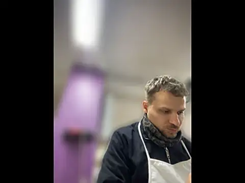 giyasbvnghkgkfk Live XXX-chat