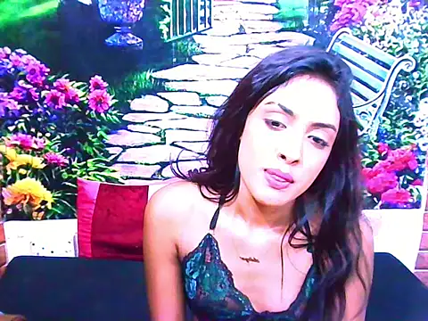 IndianPretty14u2Luv – Naživo XXX chat